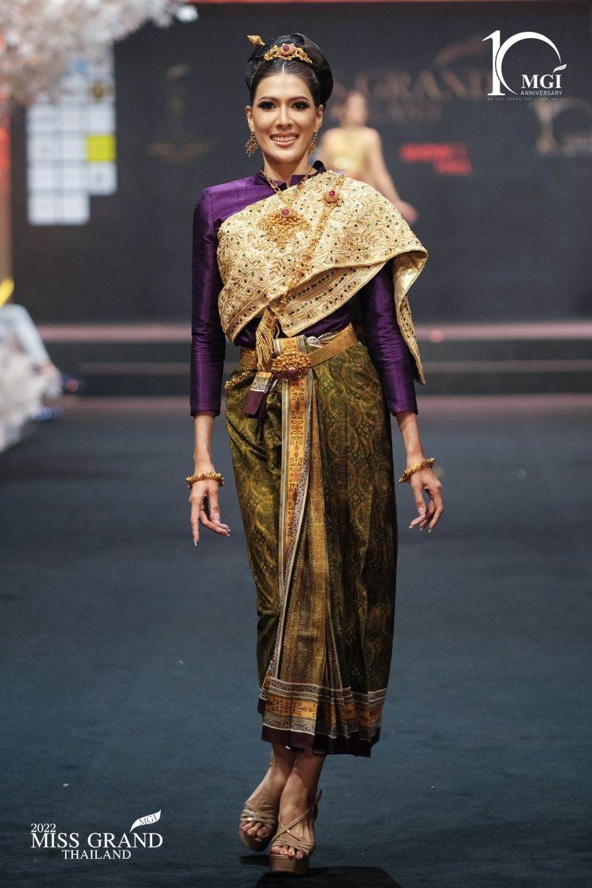 Thai Siwalai Dress, Thai National Costume | THAILAND 🇹🇭