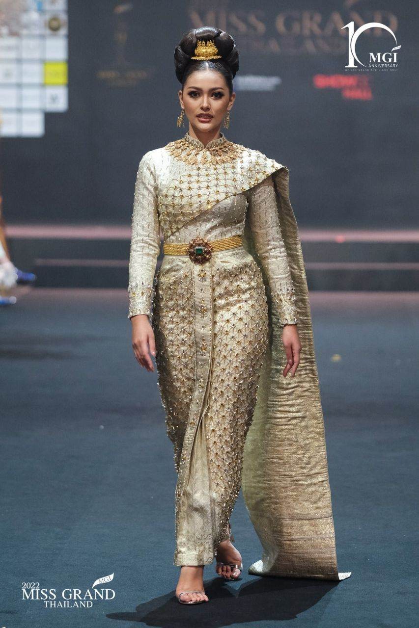 Thai Siwalai Dress, Thai National Costume | THAILAND 🇹🇭