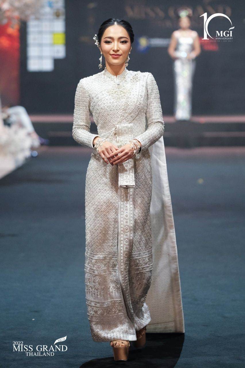 Thai Siwalai Dress, Thai National Costume | THAILAND 🇹🇭