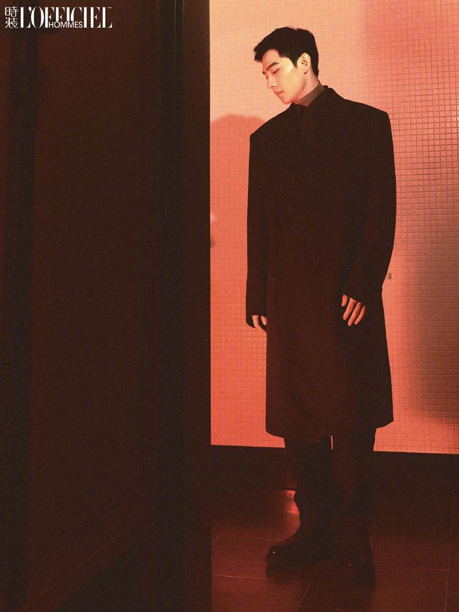 Yang Yang @ L&rsquo;Officiel Hommes China September 2022