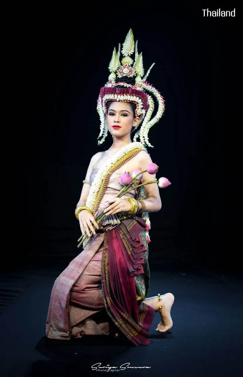 THAILAND ðđð | Creative Classical Thai Dance 23 "āļ§āļīāļāļīāļāļĢāļāļĪāļāļĒāļēāļĄāļāļāļĢāļēāļ§āļāļąāļĄāļĢāļļāļ"