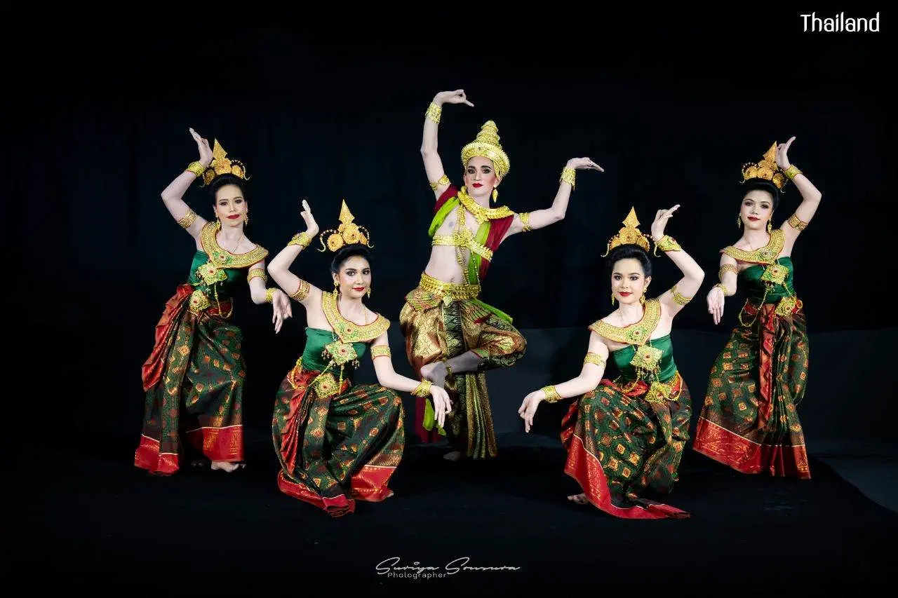 THAILAND ðđð | Creative Classical Thai Dance 23 "āļ§āļīāļāļīāļāļĢāļāļĪāļāļĒāļēāļĄāļāļāļĢāļēāļ§āļāļąāļĄāļĢāļļāļ"