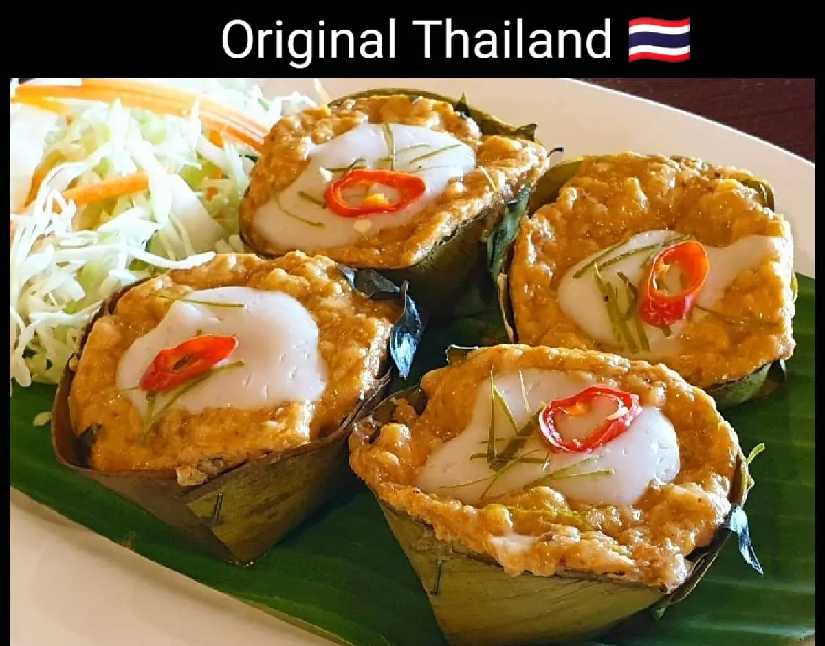 🇹🇭Amok:Thai food:ห่อหมกอาหารไทยโบราณ:Steamed Red Curry Fish (Hor Mok Plaa)