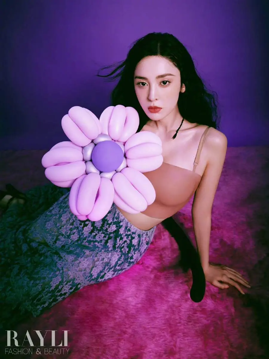 Guli Nazha @ Rayli Magazine China September 2022