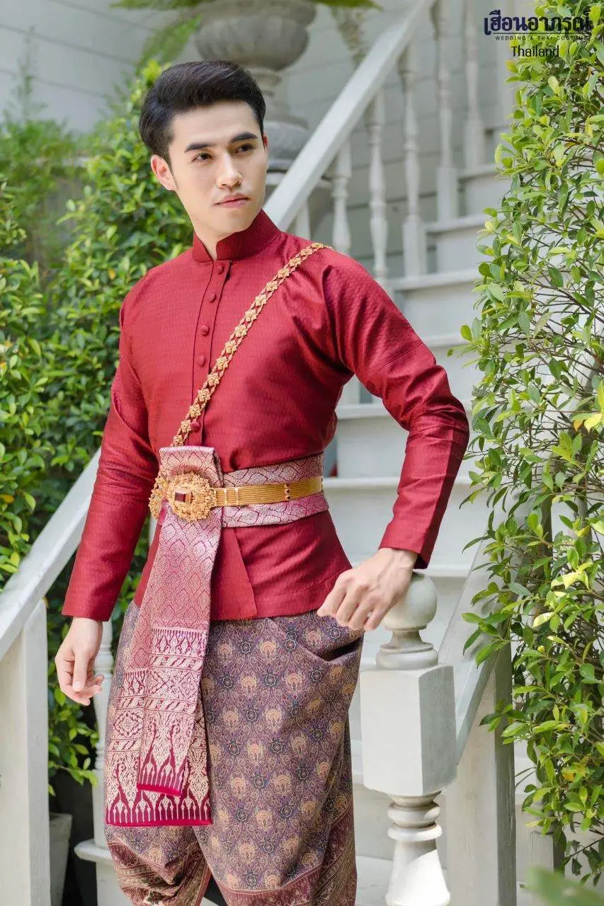 Lanna Traditional Costume: ชุดแต่งงานล้านนา | THAILAND 🇹🇭