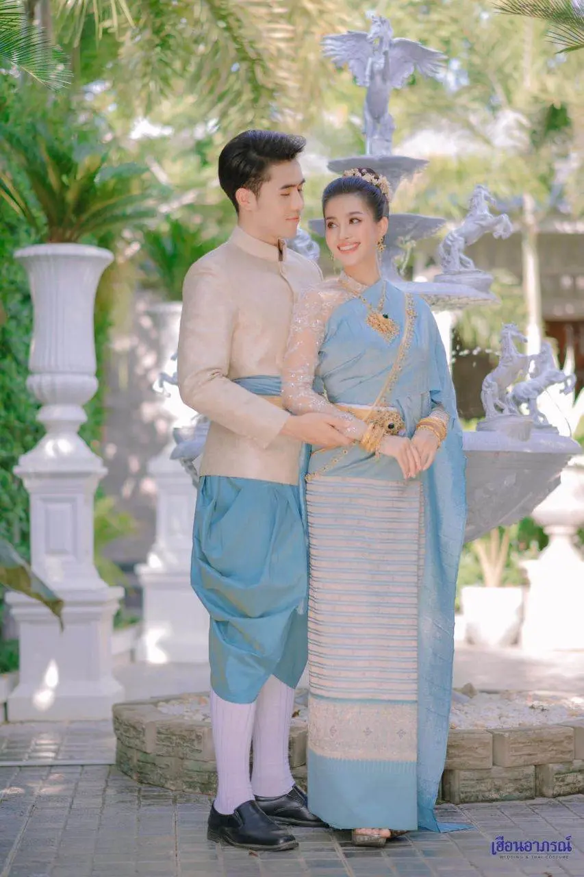 Lanna Traditional Costume: ชุดแต่งงานล้านนา | THAILAND 🇹🇭
