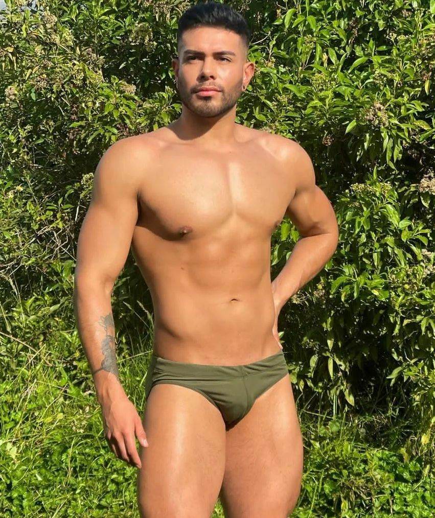 Oscar Guerrero Mister RMB Global Colombia 2022