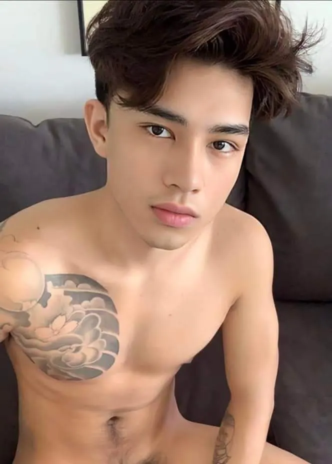 คลั่งเรือนกายชายหนุ่ม19