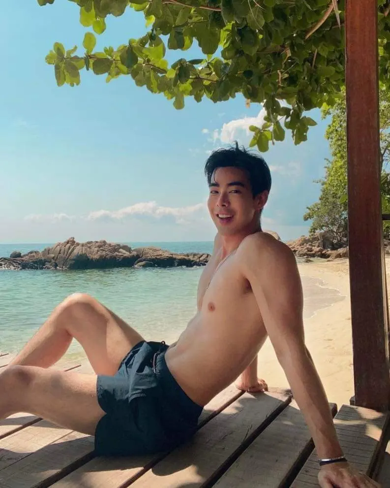 คลั่งเรือนกายชายหนุ่ม27