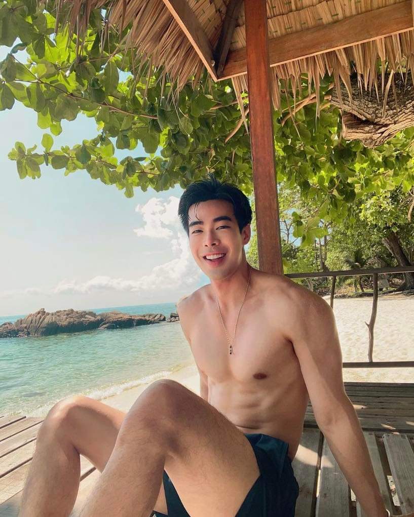 คลั่งเรือนกายชายหนุ่ม33