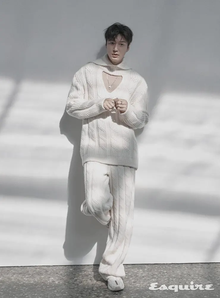 Lee Min Ho @ Esquire Korea October 2022