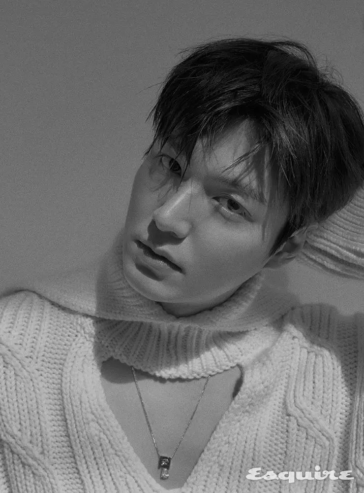 Lee Min Ho @ Esquire Korea October 2022