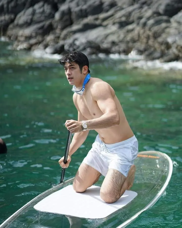 คลั่งเรือนกายชายหนุ่ม43