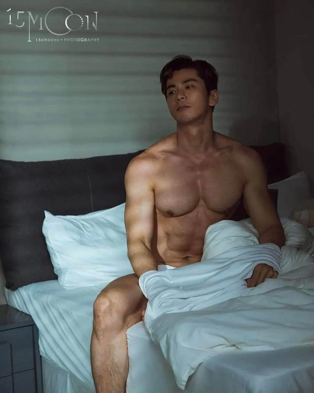 คลั่งเรือนกายชายหนุ่ม44