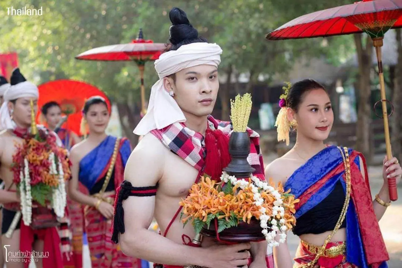Lanna guy in traditional costume | THAILAND 🇹🇭