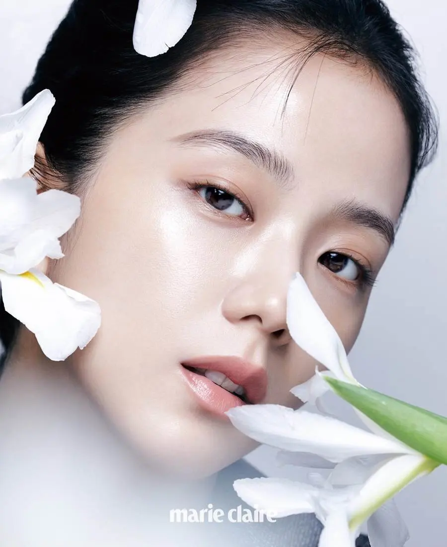 (BLACKPINK) Jisoo @ Marie Claire Korea September 2022