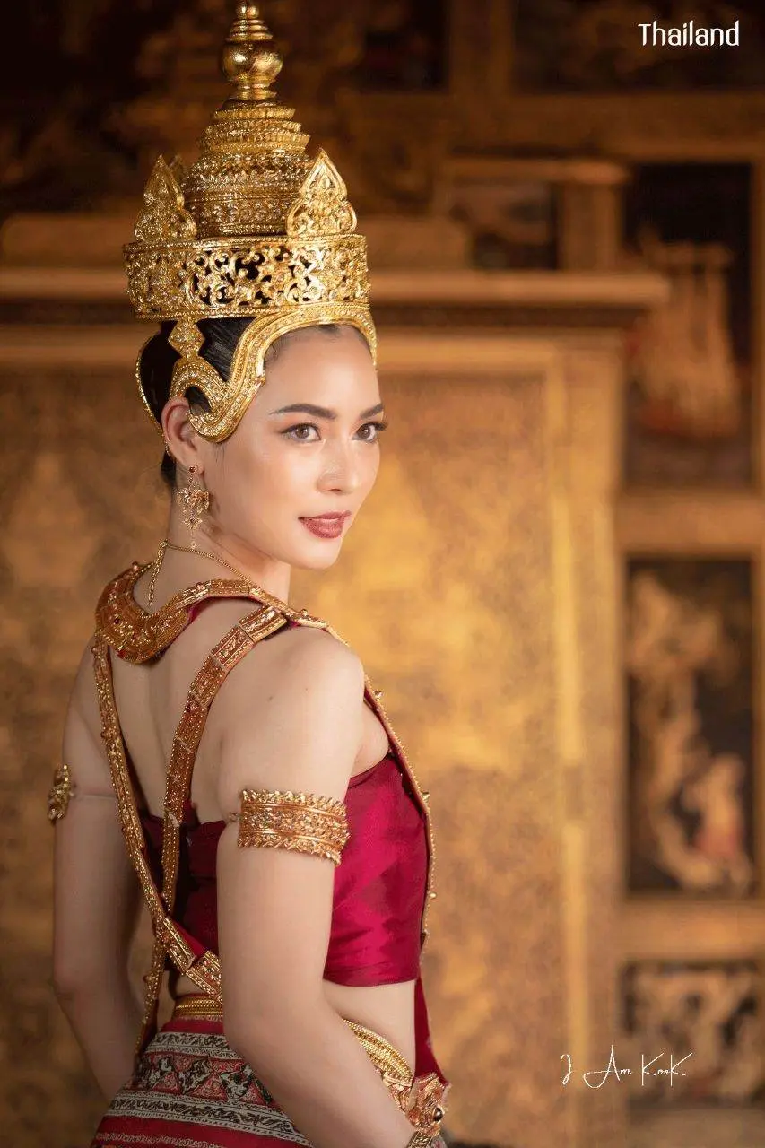 Thai royal dress in Ayutthaya kingdom | THAILAND 🇹🇭