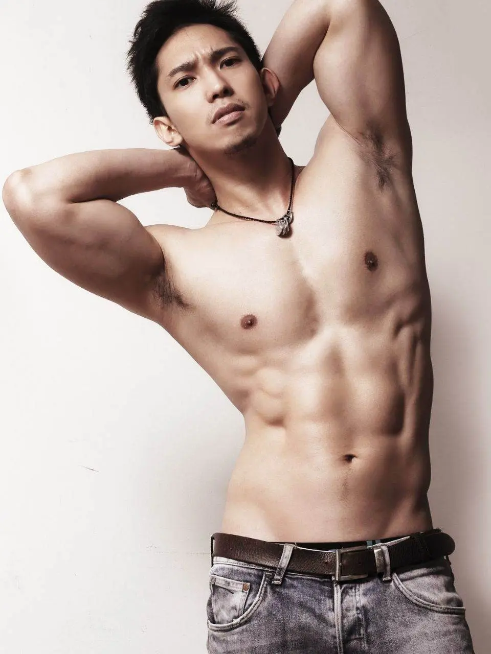 เขื่อนแตก...แยกทาง