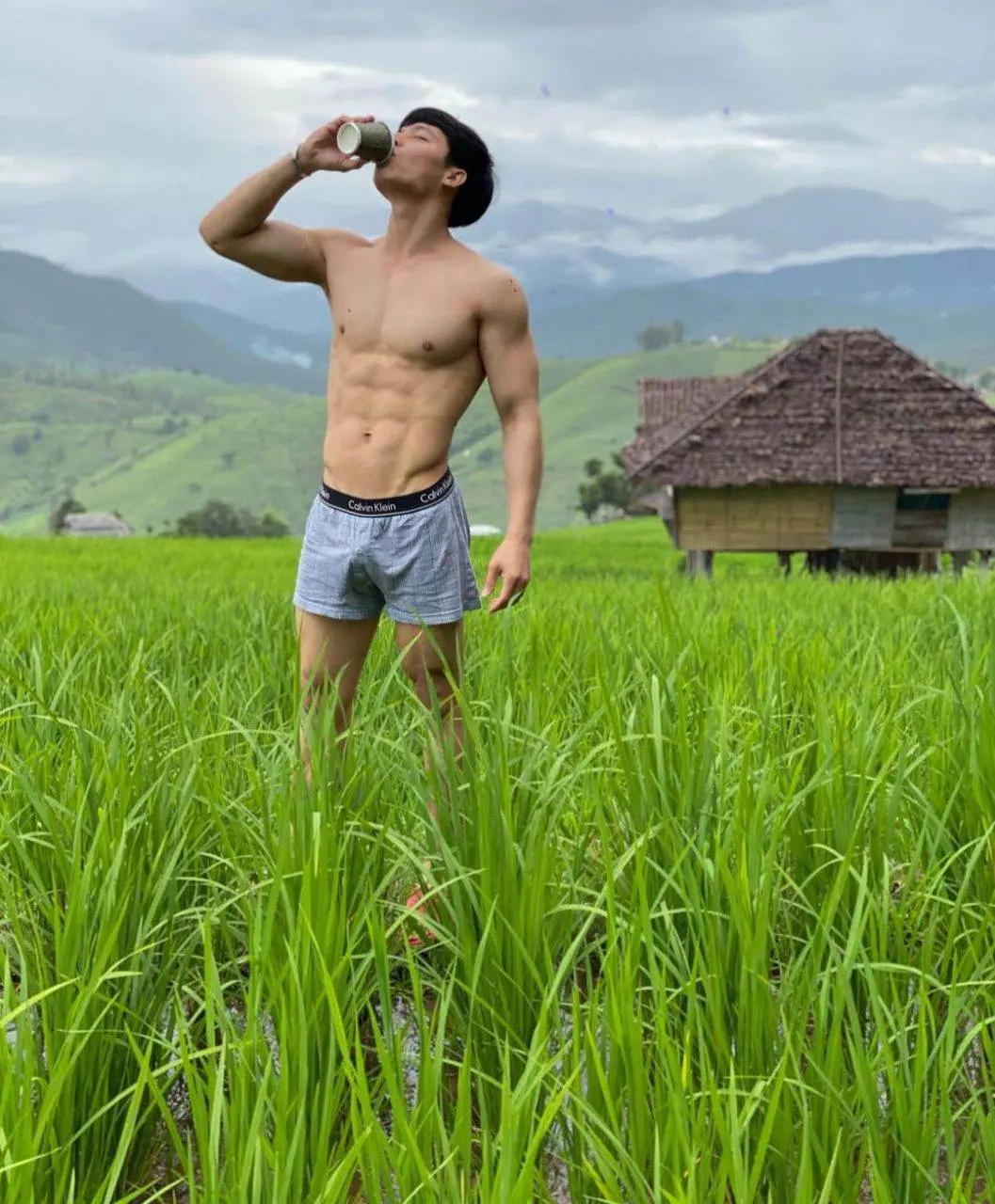 ผู้ชายชอบธรรมชาติ