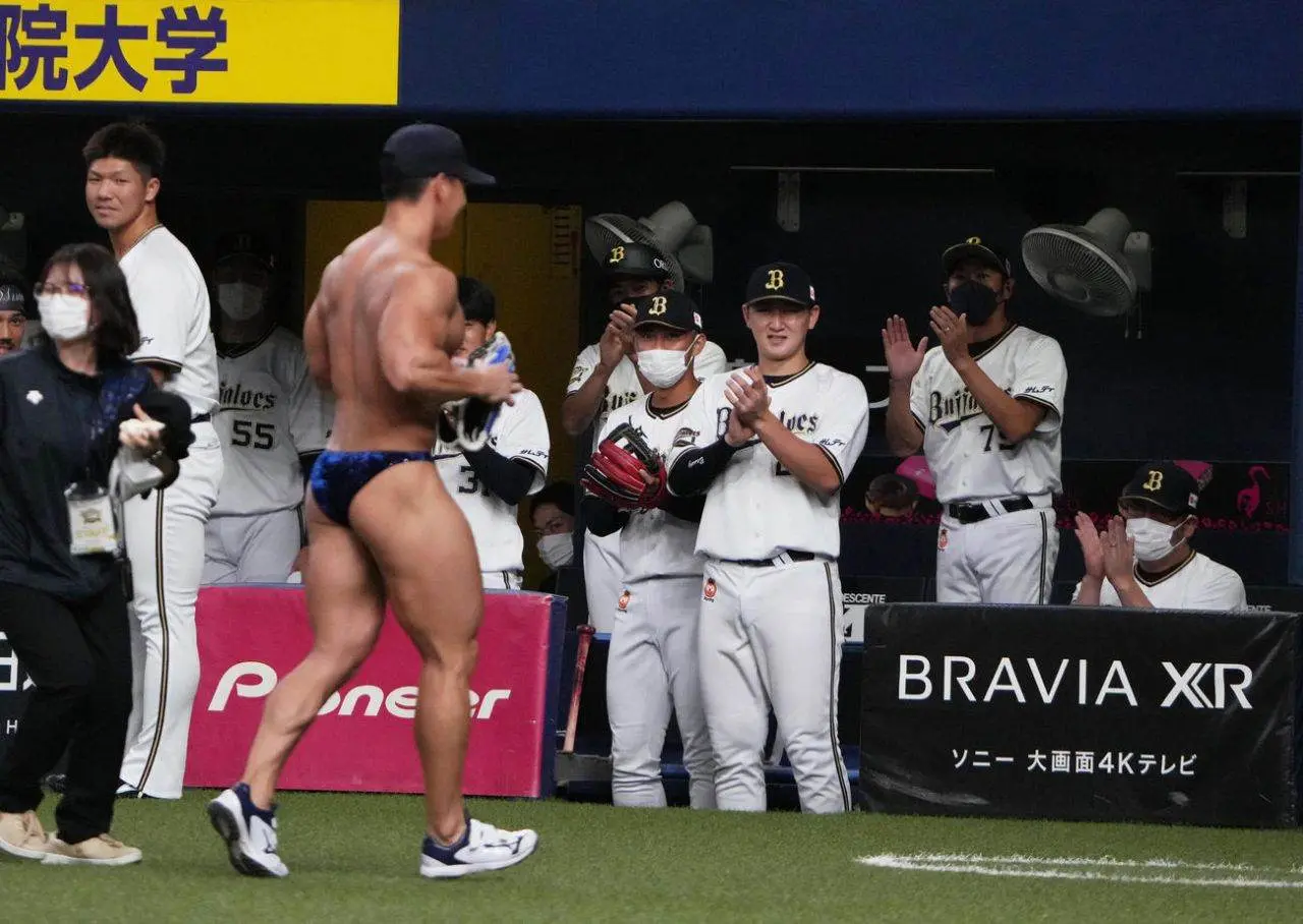 นักกีฬา Baseball โชว์