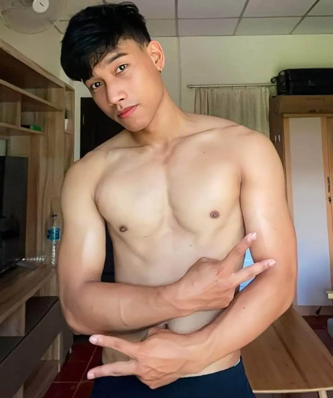มีดีก็ต้องโชว์ป่ะ 10