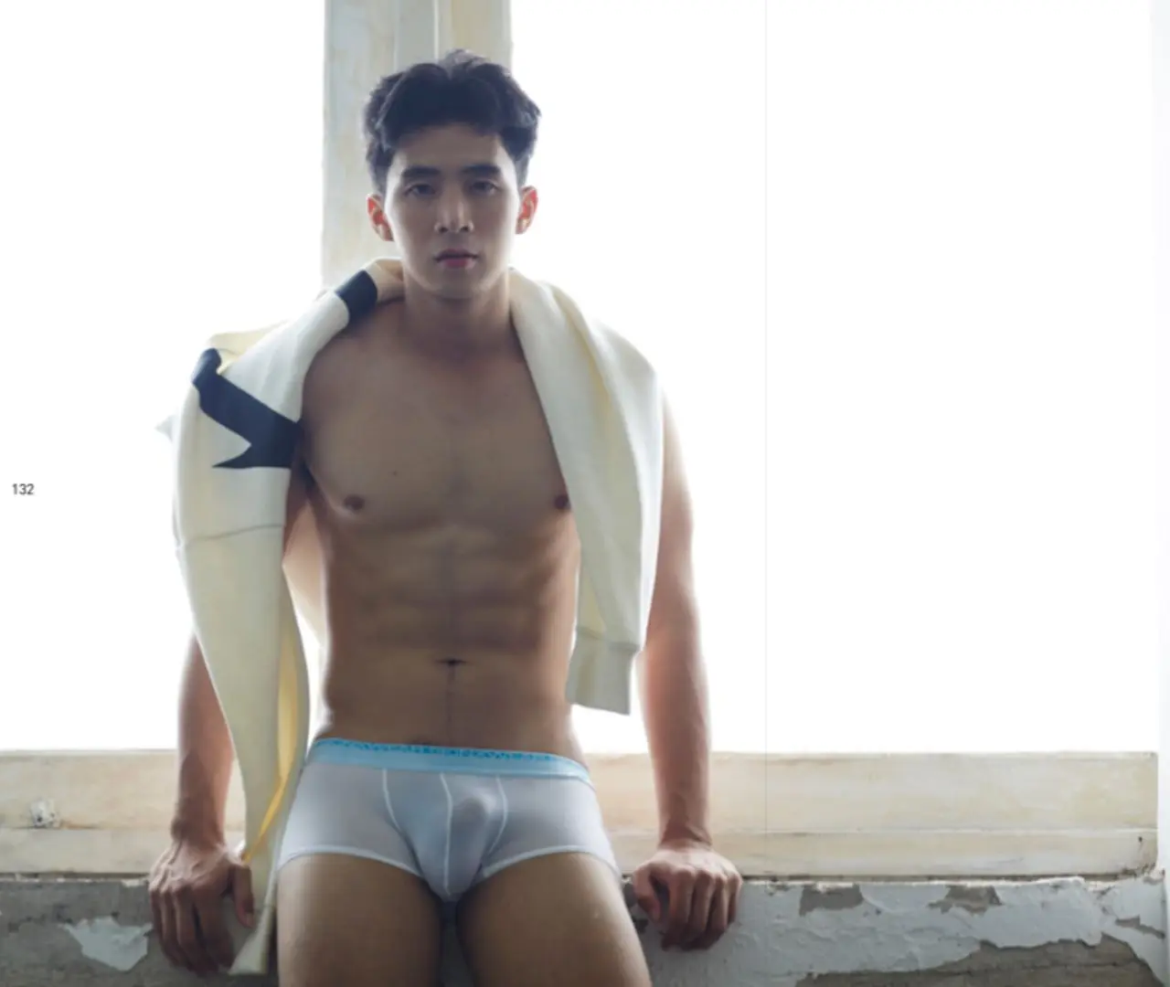 มองผู้ชายเพลินๆ