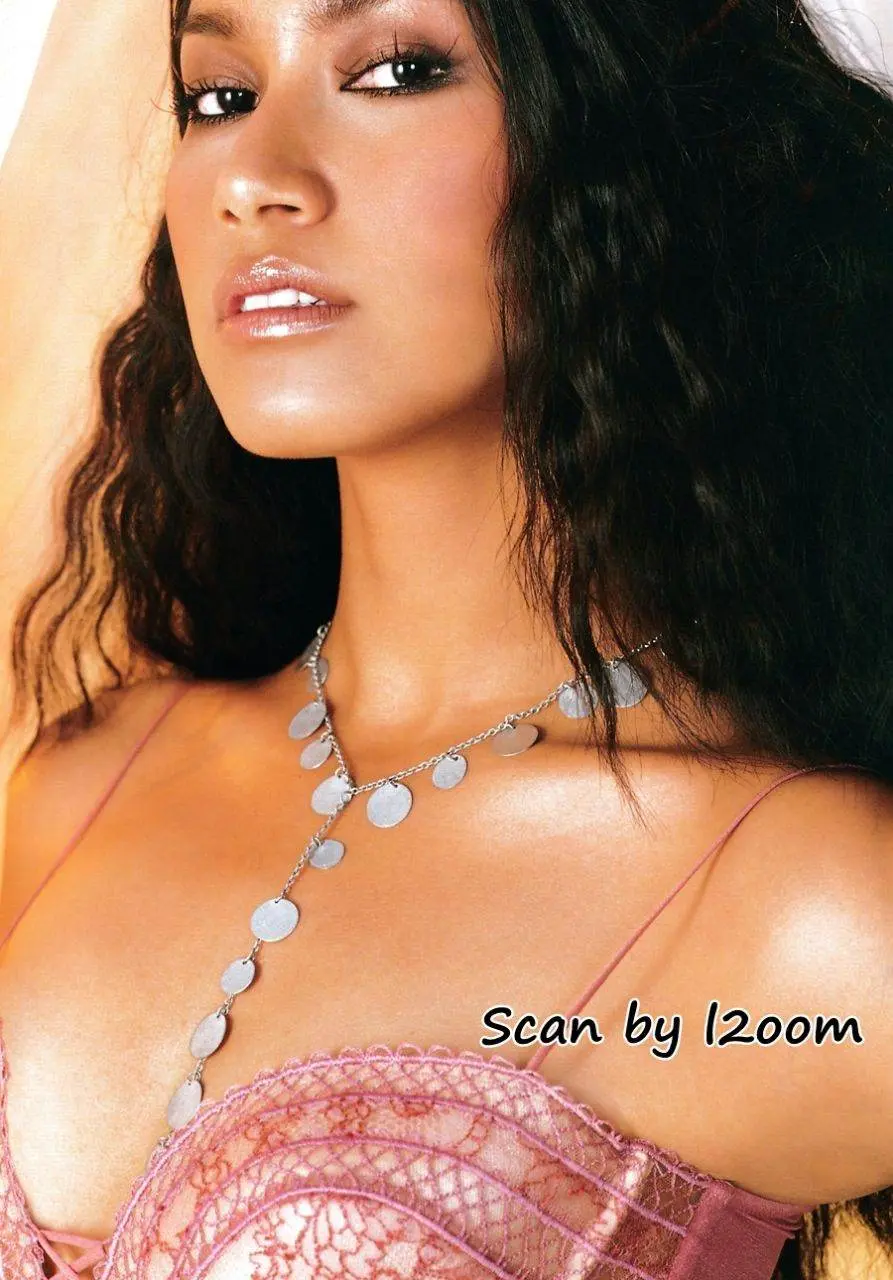 (วันวาน) เบนซ์ พรชิตา @ PROUD vol.1 issue 4 August 2003