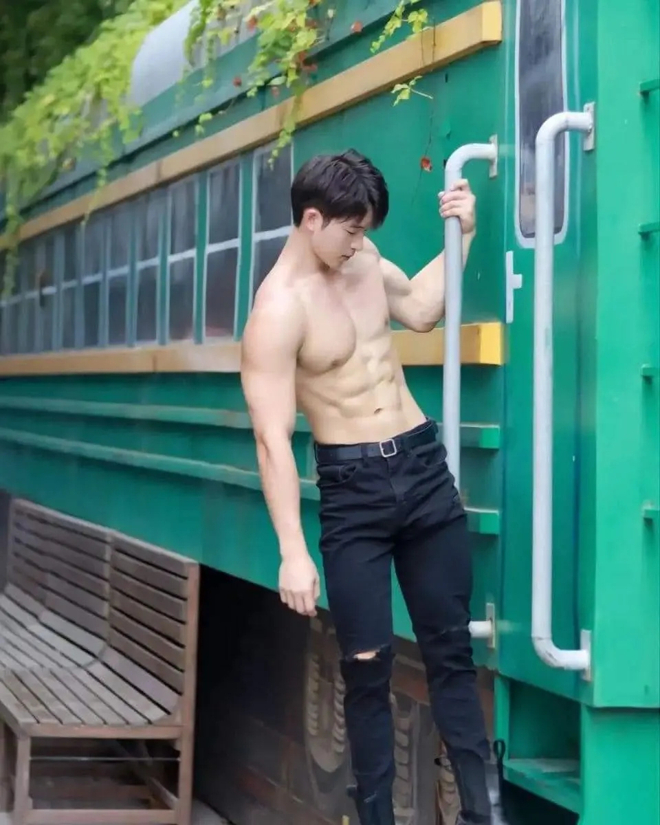 เชี้ยะ!!! โคตรตึง19
