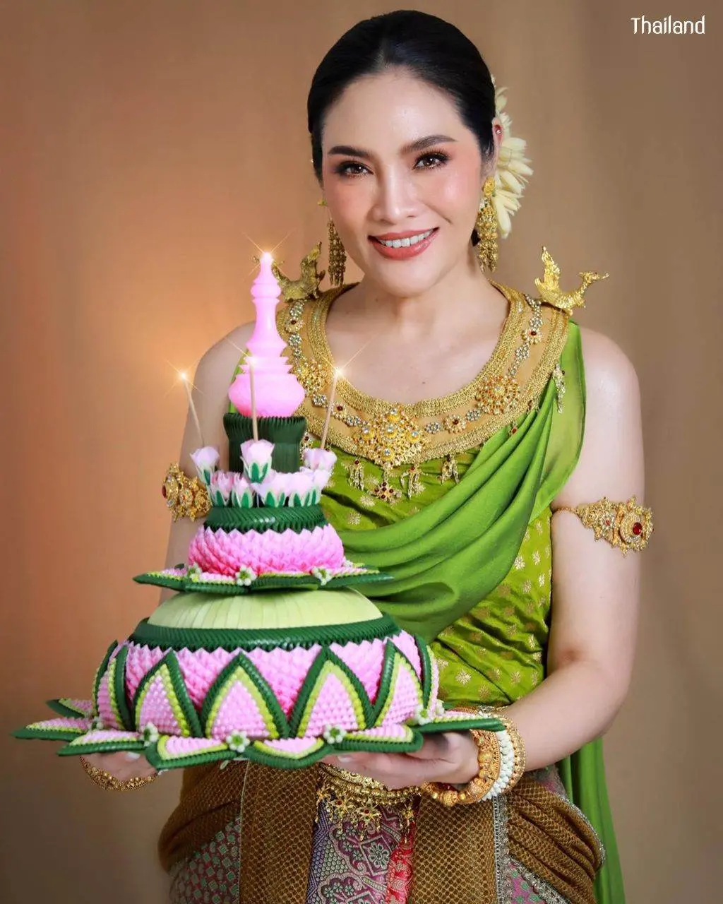 THAILAND 🇹🇭 | Nang Noppamas in Loy Krathong Festival