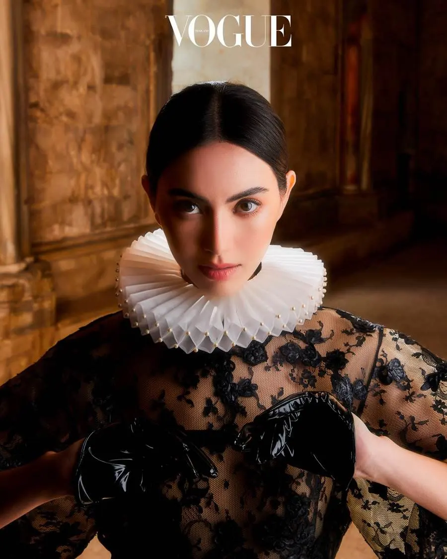 ใหม่-ดาวิกา @ VOGUE Thailand October 2022