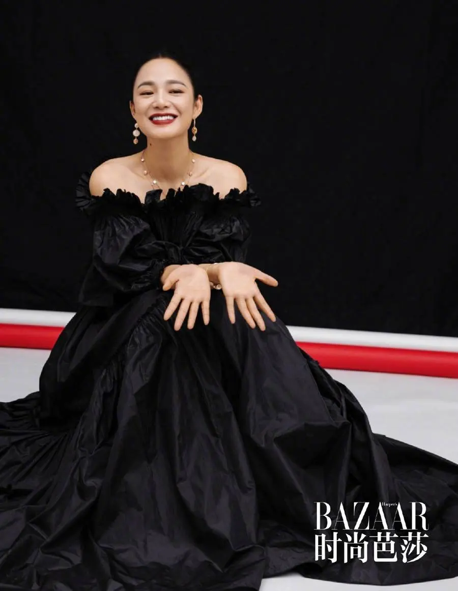 Zhou Yun @ Harper&rsquo;s Bazaar China November 2022