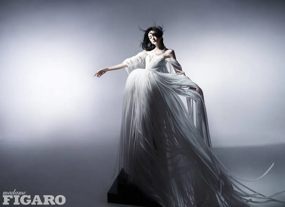 Dilireba @ Madame Figaro China October 2022