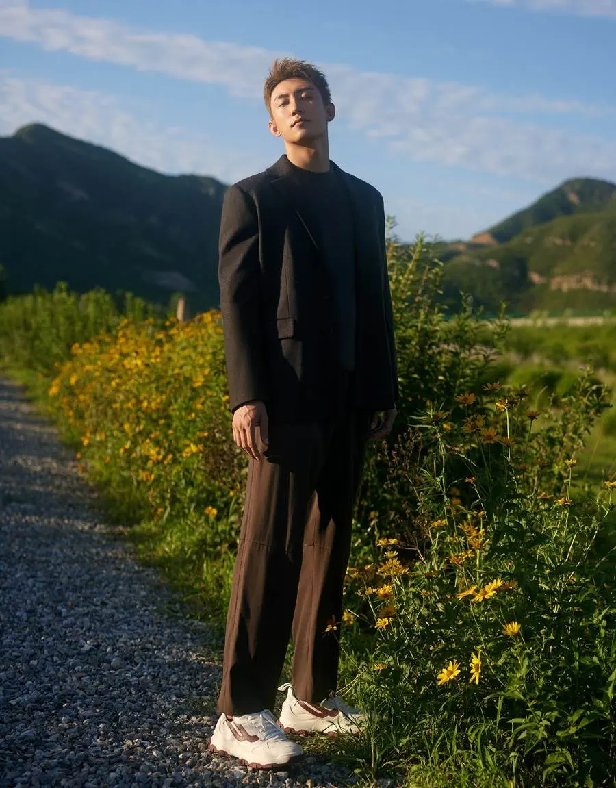Huang Jingyu @ Madame Figaro Hommes China October 2022
