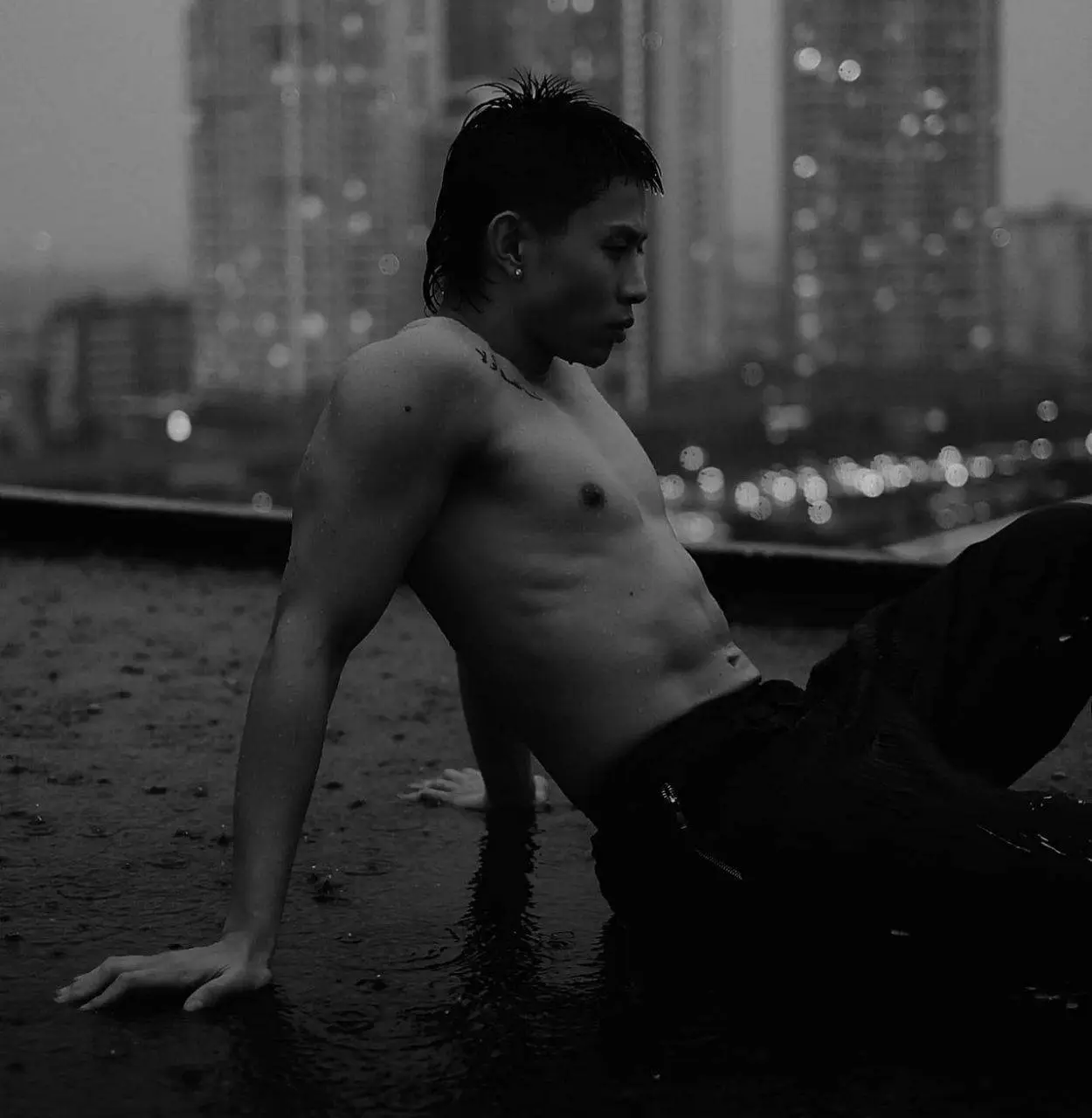 แรกๆรุก หลังๆรับ