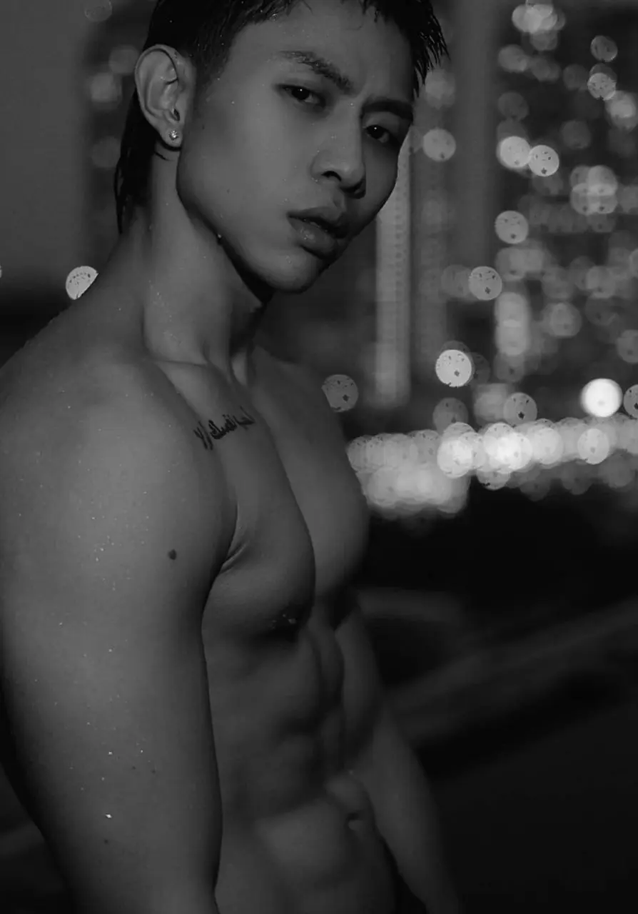 แรกๆรุก หลังๆรับ