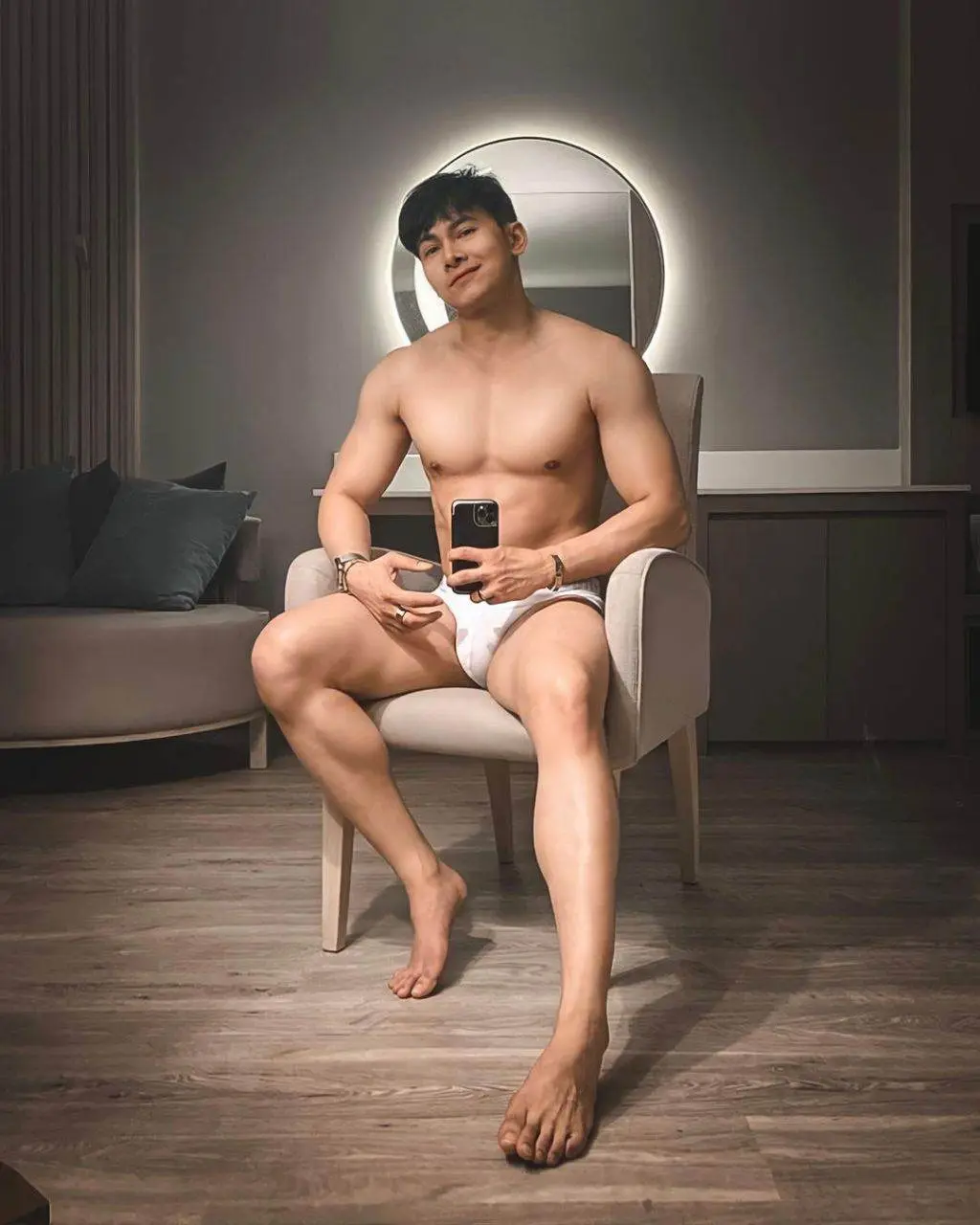 แซ่บ แสบ ซี๊ด