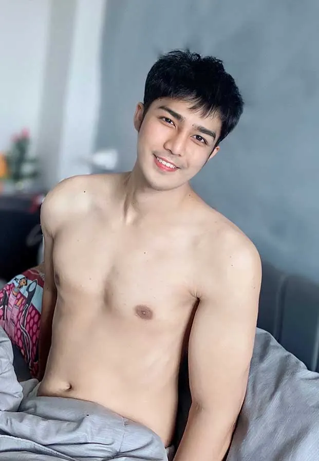 เสียตังค์ไม่กลัว ถ้าไม่เสียตัวไม่ยอม