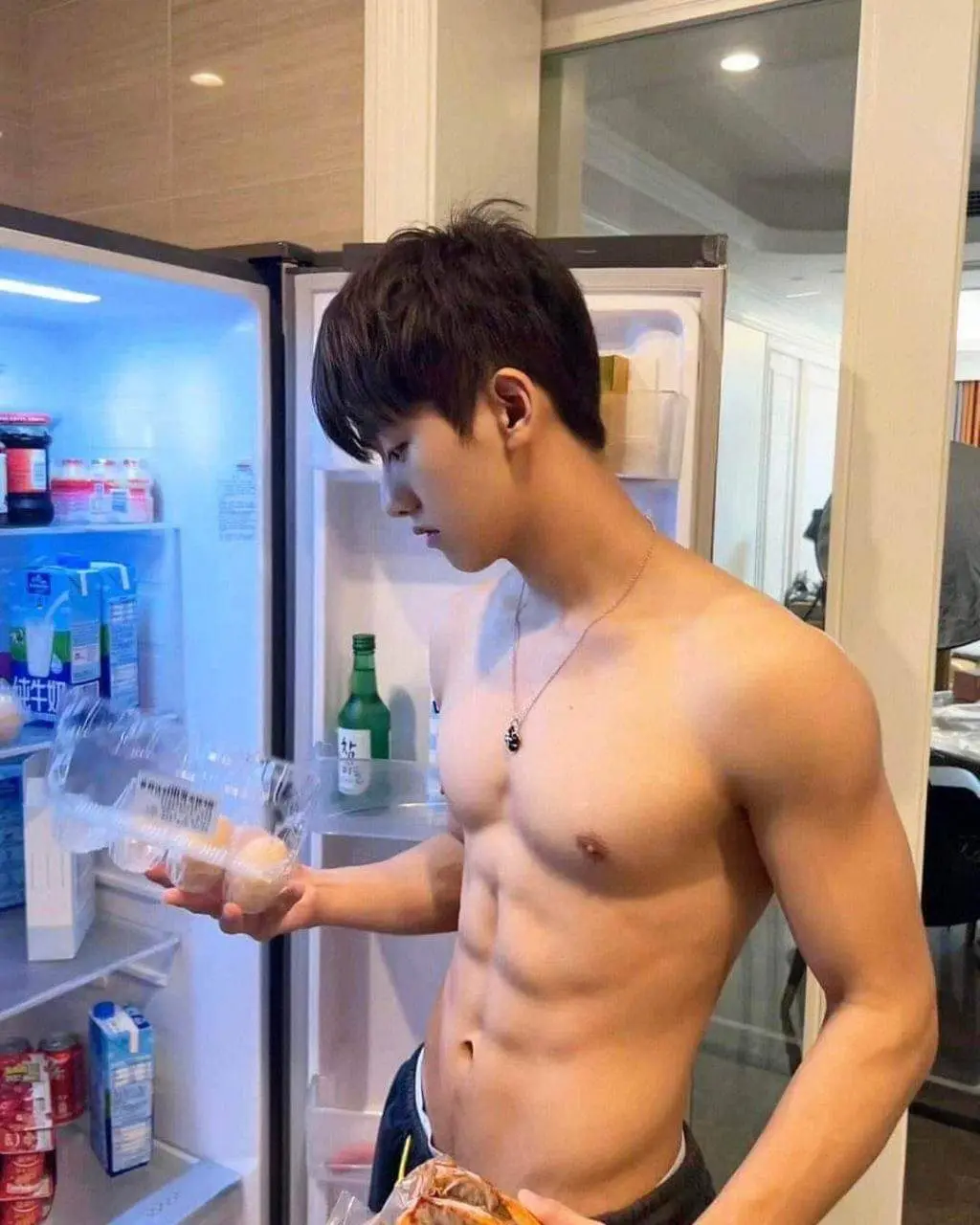เปิดตู้เย็น