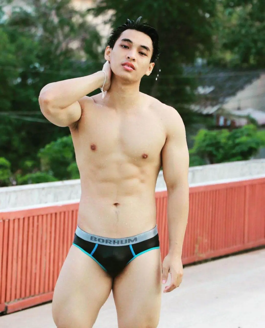 ติดใจ..นายแบบพม่า