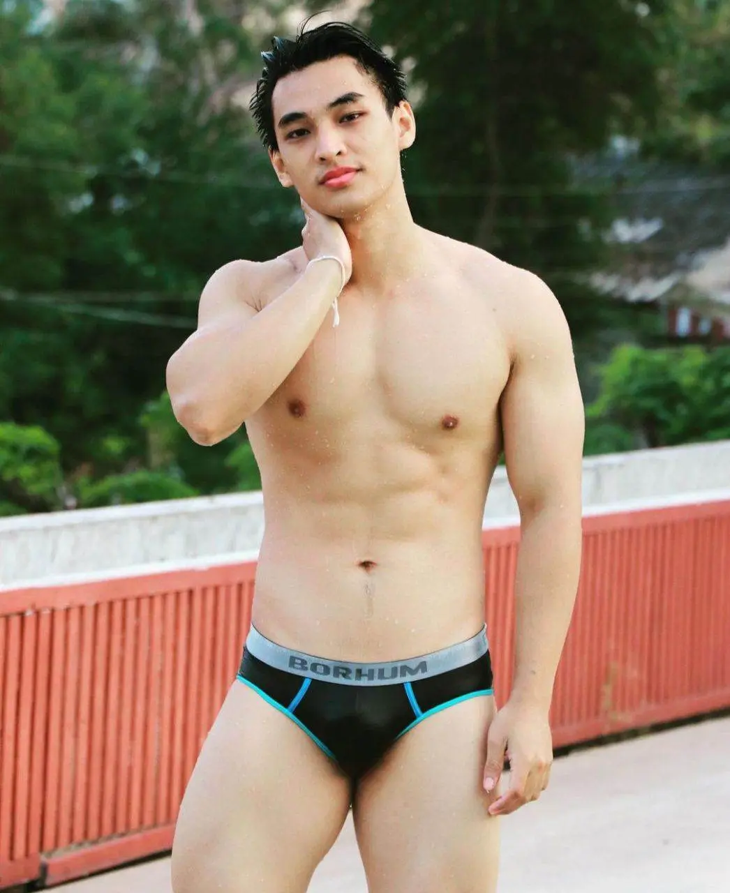 ติดใจ..นายแบบพม่า