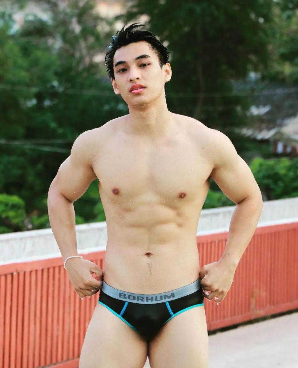 ติดใจ..นายแบบพม่า