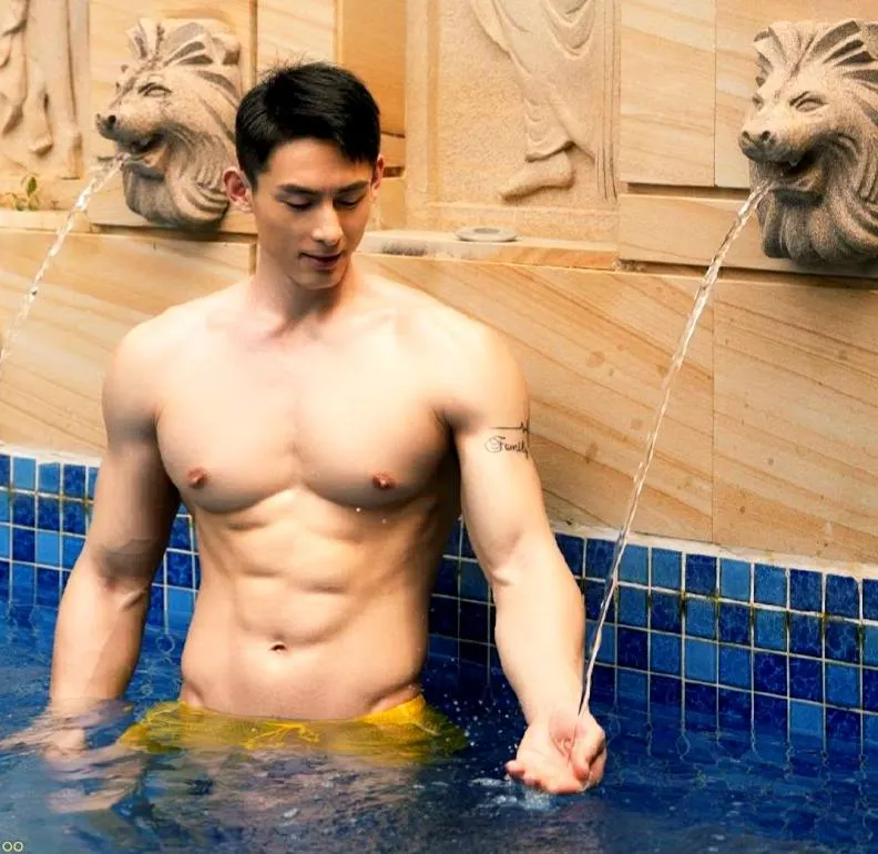 เที่ยงคืนยันเที่ยงวัน ซี๊ดตะบี้ตะบันให้ส่างเมา..อิอิ
