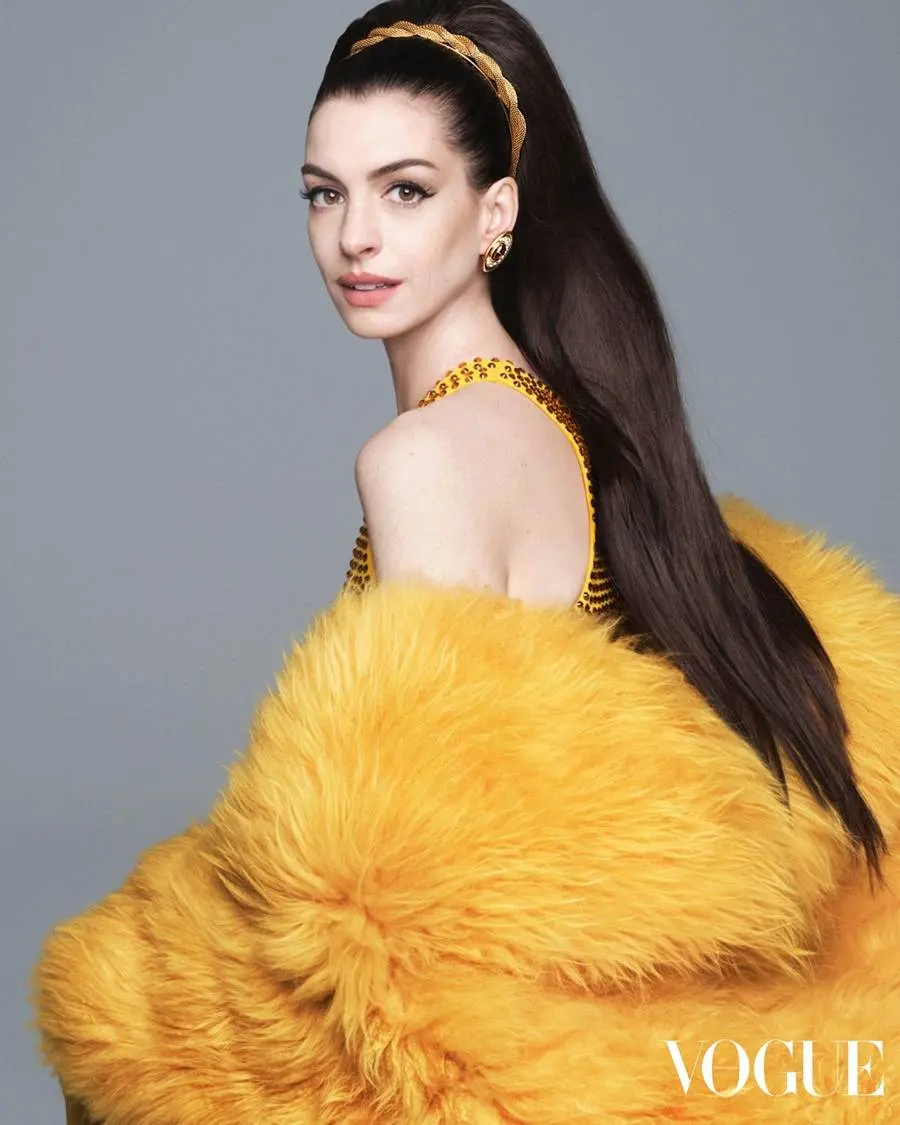 Anne Hathaway @ VOGUE HK November 2022