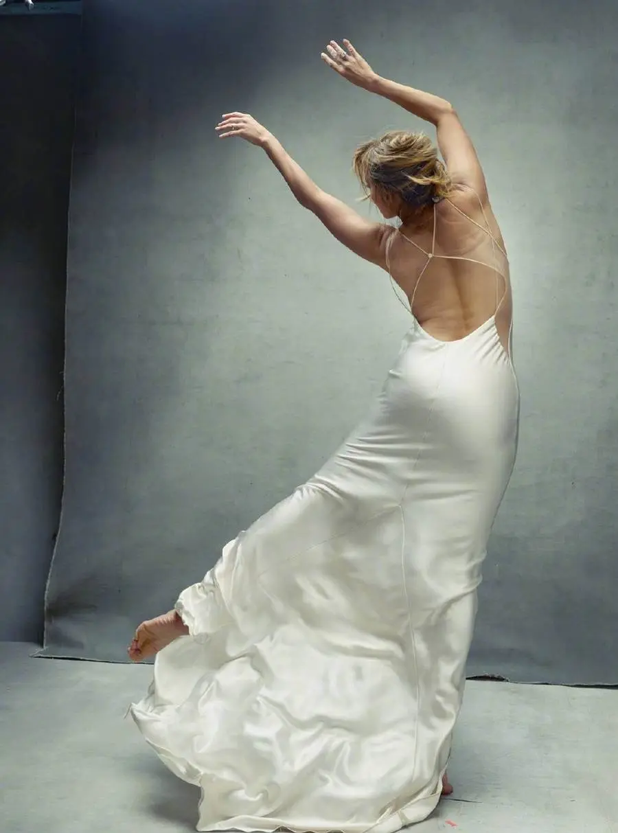 Jennifer Lopez @ VOGUE US December 2022