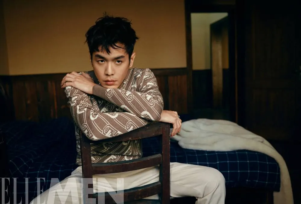 Zhang Ruoyun @ ELLEMEN China November 2022
