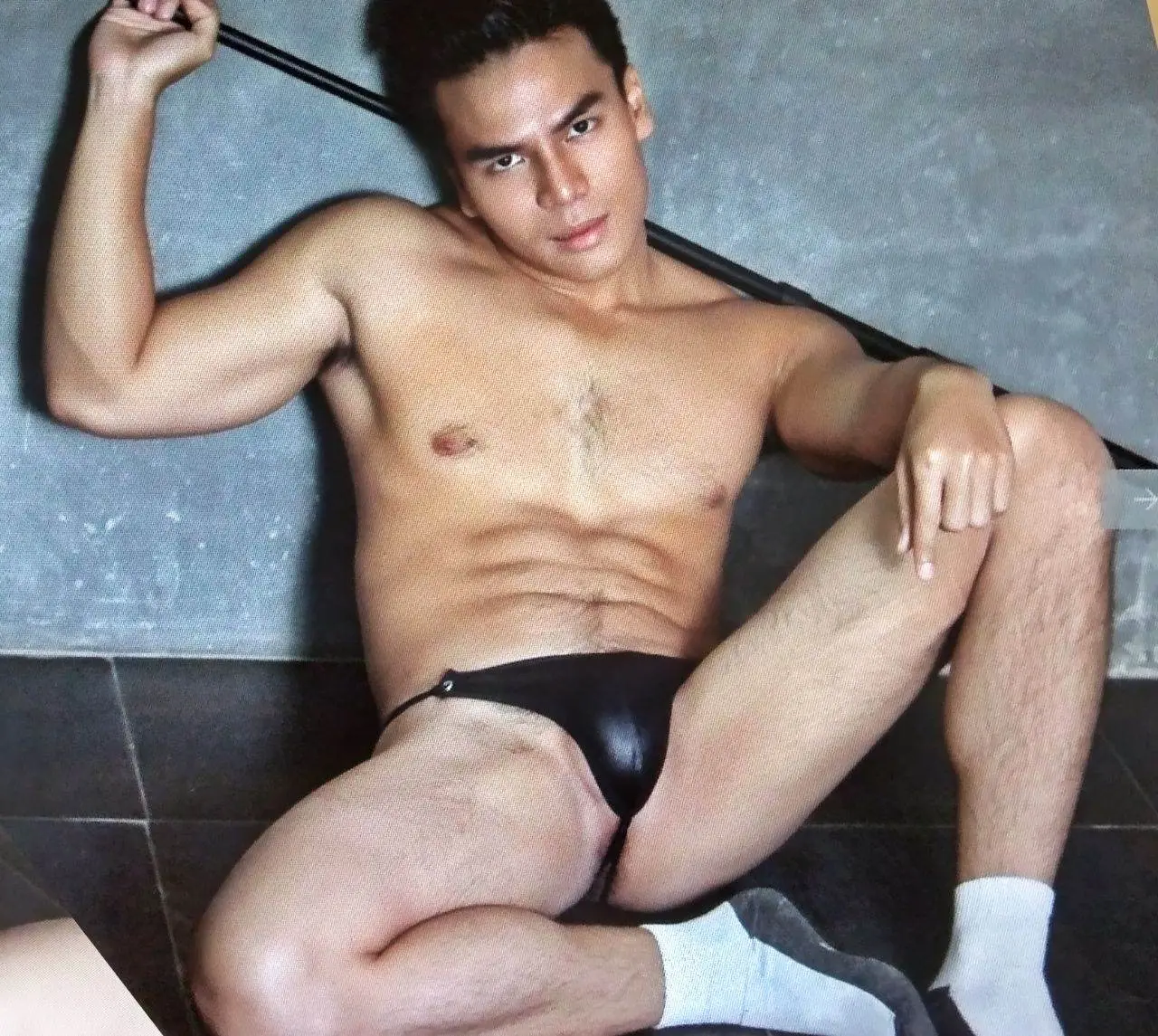 ขาหนีบผู้ชาย