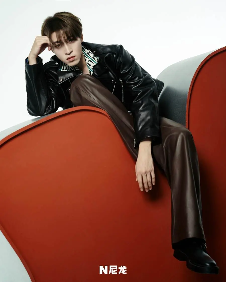(INTO1) Santa @ NYLON China November 2022