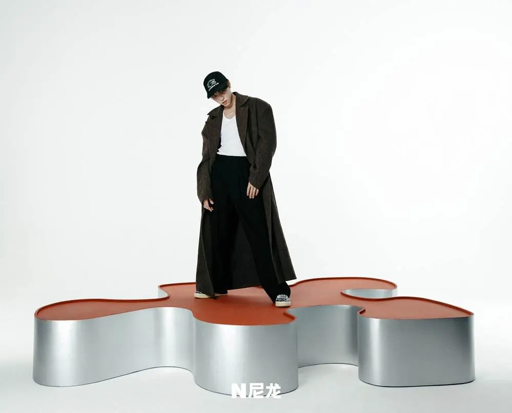 (INTO1) Santa @ NYLON China November 2022