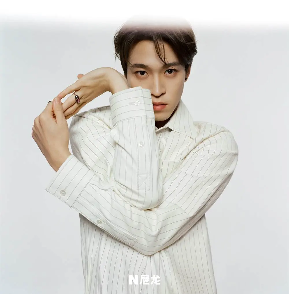 (INTO1) Santa @ NYLON China November 2022