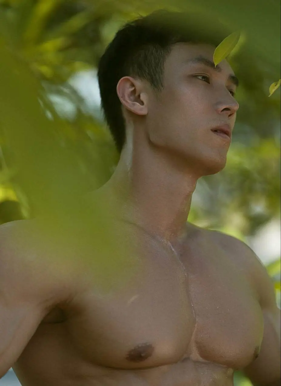 หล่อสะเด็ดเสร็จซี๊ด